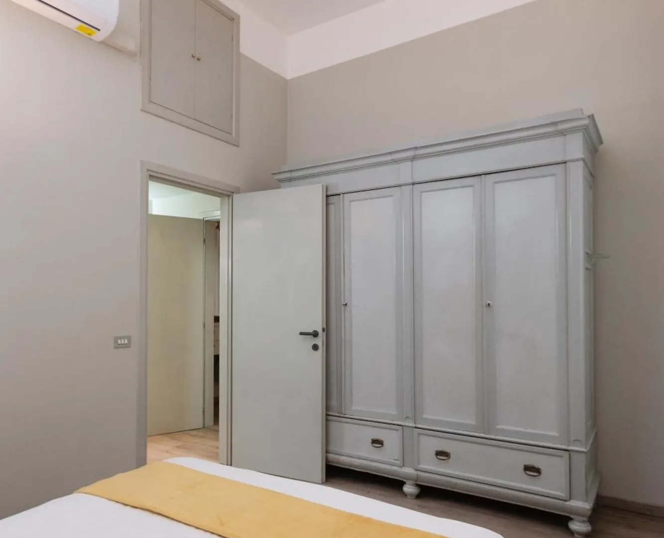 Da Laura Home - City Center - M1 Station Milan 0*,  Italy